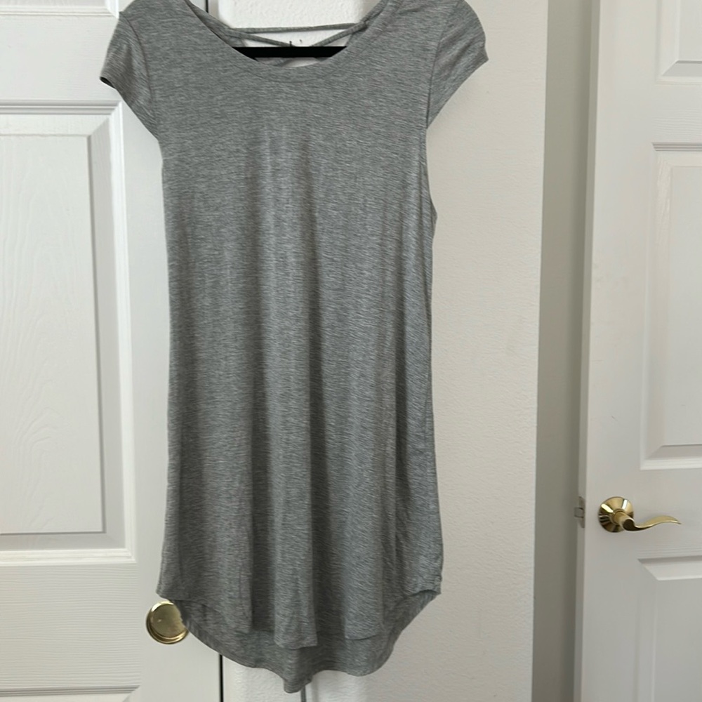 NWT Chaser Cap Sleeve cross over back tie closure